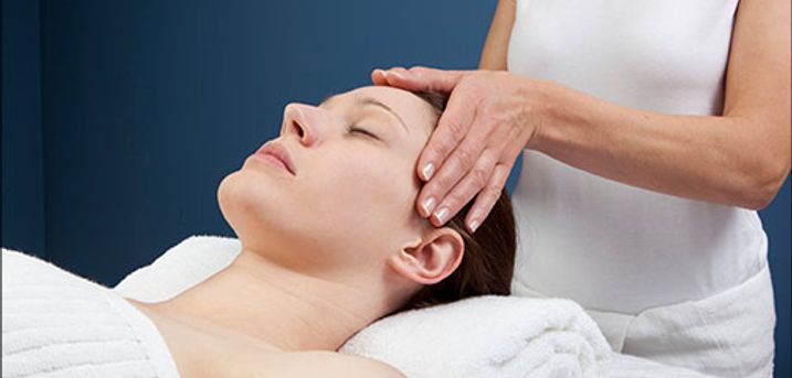  Velkommen hos Clean Mind RTT ♥ - 60 minutters Hypnohealing-massage inkl. forsamtale, værdi kr. 1000,- 