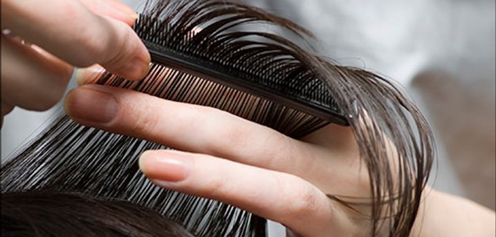  Trænger du til at få gjort noget ved frisuren, kig ind til Salon Scan-Hair - Dameklip, striber, vask, kur, hovedbundsmassage, føn, værdi kr. 1430 