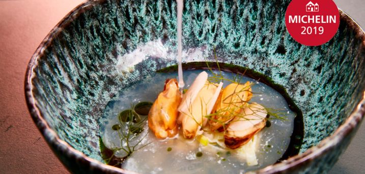 Spis med 33%. Restaurant Meille: Top-kok med erfaring fra Noma & Geranium byder på gourmet og scorer 5 stjerner i Berlingske.
