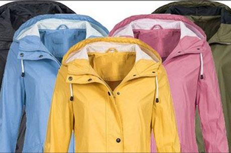  Har du den rette påklædning til det danske vejr? - Vandtæt jakke med hætte fra The 99 inspirations, værdi kr. 819,- 