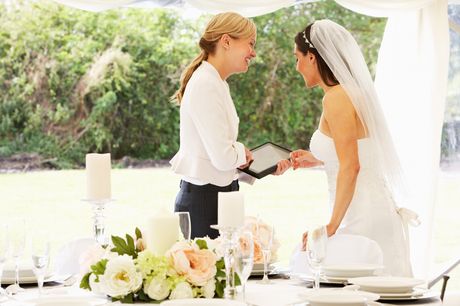 £16 instead of £100 for an accredited wedding planner diploma course from New Skills Academy - save 84%
