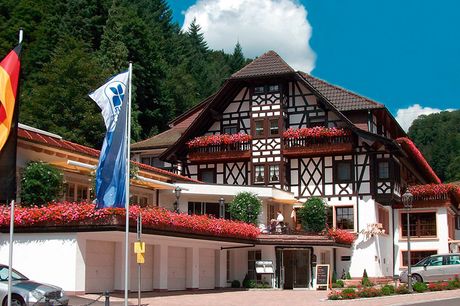 Schwarzwald - 3*S Hotel Adlerbad - 8 Tage für 2 Personen inkl. Halbpension