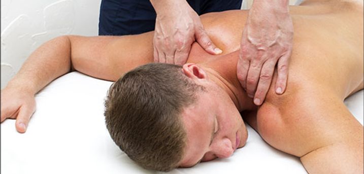  Skøn fysiurgisk, nakke, eller healingsmassage - Få løsnet op og kom ned i gear med massage. 60 min. Fysiurgisk, 30 min. Nakkemassage eller 45-60 min. Healingsmassage. Værdi op til kr. 800,- 