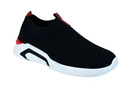 £14.99 (from Shoe Fest) for a pair of men’s slip on trainers!