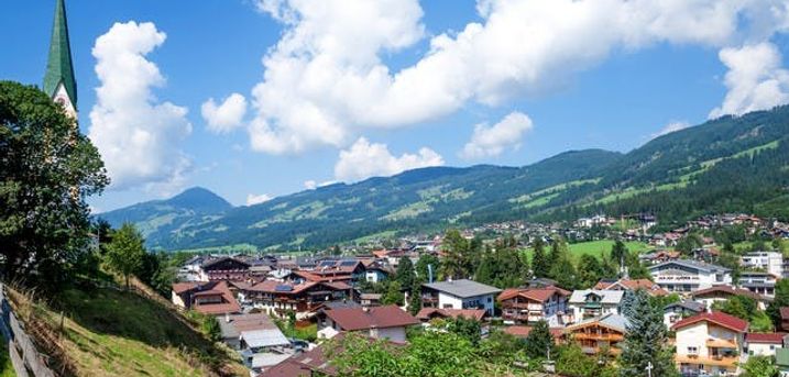 Tiroler Traditionshaus erstrahlt in neuem Glanz - Kostenfrei stornierbar, Alpen Glück Hotel Unterm Rain, Kirchberg in Tirol, Tirol, Österreich - save 24%