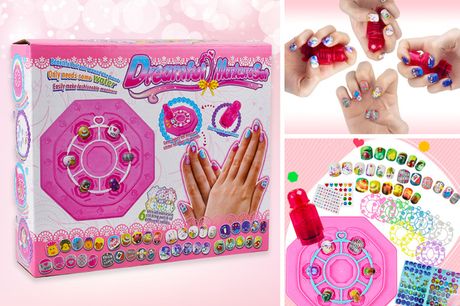 £8.99 instead of £39.99 for a kids nail art manicure set from Pink Pree - save 78%