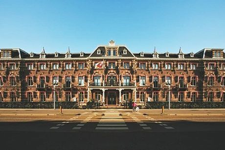 Slapen in een monumentaal pand: deluxe / superior kamer voor 2 pers., naar keuze met ontbijt in The Manor Amsterdam