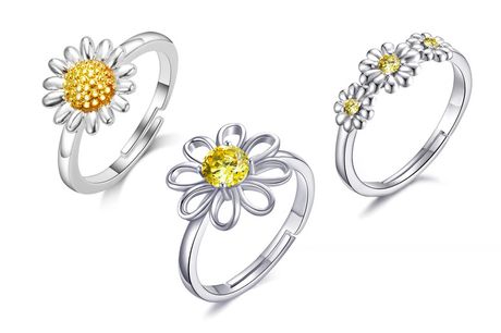 £5.99 for one flower ring made with crystals from Swarovski ®, £11.99 for two rings, or £16.99 for three rings from Philip Jones Jewellery!