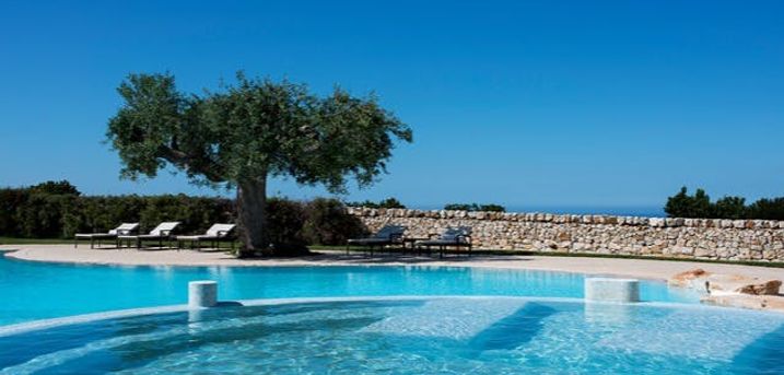 Borgobianco Resort & Spa - Volledig terugbetaalbaar, Polignano a Mare, Italië - save 29%.  We werken samen met de hotels om ervoor te zorgen dat ze voldoen aan de regelgeving op het gebied van de volksgezondheid met betrekking tot COVID-19