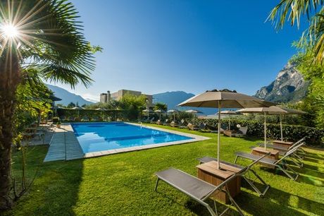 Active & Family Hotel Gioiosa - Volledig terugbetaalbaar, Riva del Garda, Trentino, Italië - save 21%.  We werken samen met de hotels om ervoor te zorgen dat ze voldoen aan de regelgeving op het gebied van de volksgezondheid met betrekking tot COVID-19