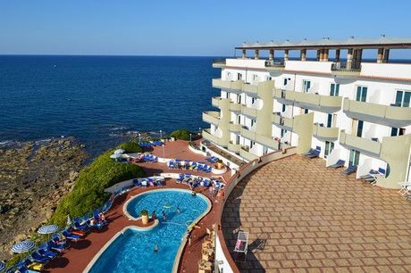 Hotel Carlton Riviera - Volledig terugbetaalbaar, Cefalù, Sicilië, Italië - save 51%.  We werken samen met de hotels om ervoor te zorgen dat ze voldoen aan de regelgeving op het gebied van de volksgezondheid met betrekking tot COVID-19