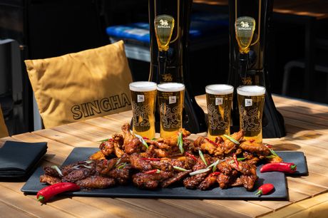 Just £19 for bottomless wings and beer at Yumsa. Highlights 45% off the normal price at an award-winning restaurant Served outside on the heated terrace At a quality Thai restaurant close to East Putney Station Time Out says Ever had Thai chicken wings? O
