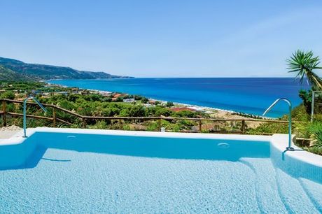 Italia Calabria - BV Kalafiorita Resort 4* a partire da € 263,00. Spiaggia privata sulla Costa degli Dei in pensione completa