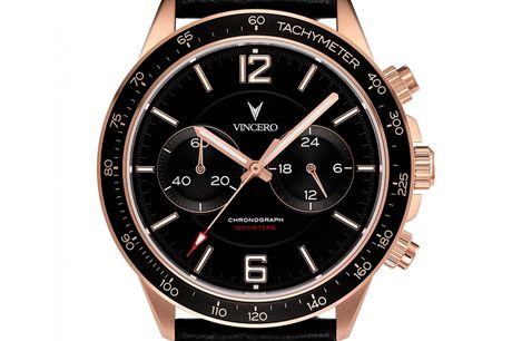 Vincero The Apex Rose Gold/Black Bla-Rg-P05. Dette ur er perfekt til manden, der gerne vil have italiensk inspireret design og høj kvalitet. Uret har en behagelig læderrem, der spiller godt sammen med urkassen i rosaguld. Uret kommer med safirglas, der er