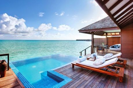 Maldive Maldive - Hideaway Beach Resort &amp; Spa 5* a partire da € 2.012,00. Paradiso terrestre con piscina e pensione completa