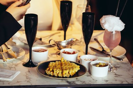 Bottomless waffles and bubbles at Duo Shoreditch for £22.95. Highlights Unlimited waffles and fizz for two hours Hours of entertainment from live DJs, games and singalongs Get up to 40% off with this deal Time Out says Winter is cold, wet and overall, jus