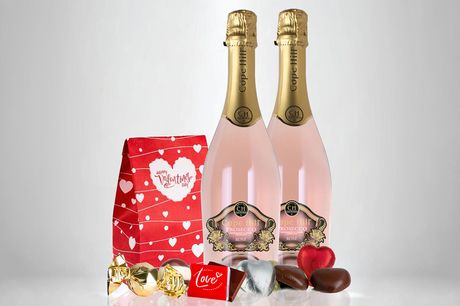 £24.95 instead of £55 for two bottles of Cope Hill Prosecco and a box of Whitakers Luxury British chocolates from Paris Rose Gifting – choose bottles of pink prosecco, white prosecco or one of each and save 55%