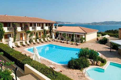 Italia Toscana - Hotel Palau 4* con volo o Sardinia Ferries a partire da € 207,00. Relax a 700 metri dalla spiaggia con mezza pensione