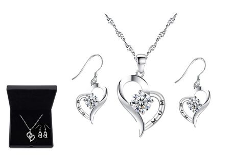 £11.99 instead of £129.99 for a Mothers Day Heart Crystal Set with Earrings and Pendant from Your Ideal Gift - save 91%