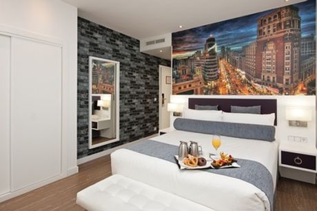 Madrid centro: habitación temática doble o twin para 2 personas con opción a desayuno en Hotel Mayorazgo 4*