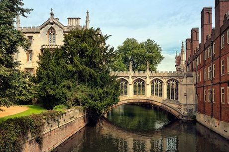 A Cambridge stay at the 4* Cambridge Bar Hill Hotel, BW Signature Collection for two people with breakfast, one glass of Prosecco each and a 1pm late check out. From £95 for one night, or £125 to include a three-course dinner, from £179 for two nights, or