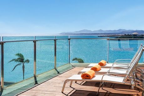 Spagna Lanzarote - Gran Hotel &amp; Spa Arrecife 5* a partire da € 240,00. Mezza pensione in struttura di lusso sul mare cristallino