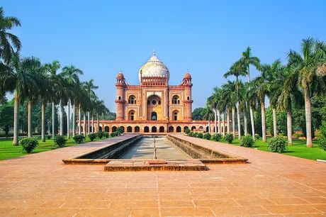 India New Delhi - Tour privato: Viaggio nel Triangolo d&#039;oro  a partire da € 1.251,00. Esperienza di 10 notti tra i templi maestosi con guida in italiano