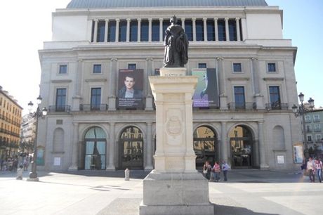 Visita guiada de 1,5 horas al Palacio Real de Madrid con Museo del Prado opcional