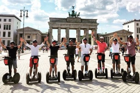 2 Std. Segway mit Training und Tour inkl. Helm für 1-2 Personen mit 2 Wheel Tours Berlin (bis zu 27% sparen)