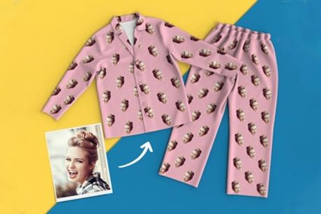 Gepersonaliseerde pyjama's van T-shirt, broek of set via Justyling