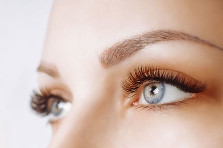 £21 instead of £45 for an LVL lash lift and tint treatment at Chelsea Aesthetics Academy, Tooting - save 53%