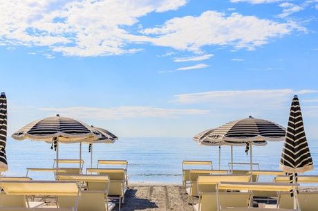 Italia Riviera Romagnola - Pineta Beach Village a partire da € 143,00. Vacanza in alloggio di design tra natura, mare e divertimento