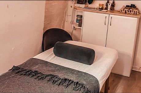  Lækker wellness-massage kombineret med akupressur - 50 min. wellness-massage kombineret med akupressur. Værdi kr. 600,- 