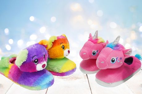 £7.99 instead of £18.99 for a pair of children’s Build A Bear slippers in a confetti cat, rainbow bear or pink unicorn design from Style It Up – save 58% 