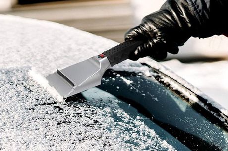£7.99 instead of £29.99 for an electric heated car ice scraper from Obero International Ltd - save 73%