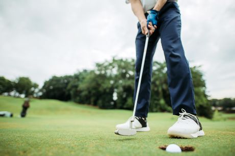 8 ugers golfundervisning. Bliv fortrolig med golfspillet hos Vestfyns Golfklub, der byder på 8 ugers golfundervisning med professionel træner.