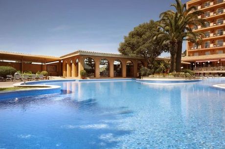 Spagna Costa Brava - Luna Park Hotel Yoga &amp; Spa  a partire da € 37,00. Relax e benessere in elegante resort slow travel 