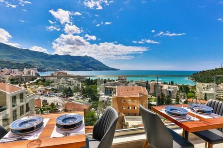 Montenegro Montenegro - Roulette Hotel 4* vanaf € 87,00. Ontspannen verblijf tussen de stad en het strand