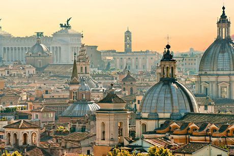 Getaway til vidunderlige Rom. Den italienske hovedstad har masser at byde på, uanset hvilken årstid I kommer i. Her er både spændende kultur, fascinerende historie og lækre madoplevelser. Oplev det hele med base på det 4-stjernede Hotel Ripa Roma i det ch