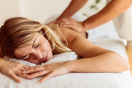  Ontspannende massage + gezichtsbehandeling (75 min) 