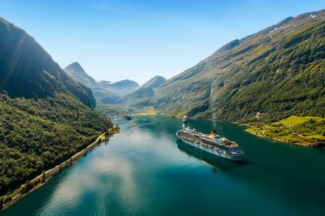Norvegia Norvegia - Tour di gruppo: Viaggio nella Terra dei Fiordi a partire da € 2.059,00. 8 notti tra paesaggi da sogno con guida in italiano