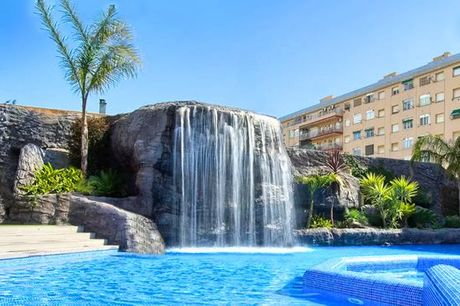 Spanje Costa Brava - Hotel Papi Blau 4* vanaf € 92,00. Gezellige en zonnige familiesfeer vlak bij zee