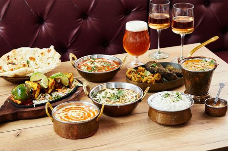 Det kræver blot en tur til Godthåbsvej på Frederiksberg at få forkælet dine sanser med et væld af smag, dufte og farver fra det autentiske indiske køkken. Bharat Indian Street Food byder på en dejlig middag helt frem til oktober.