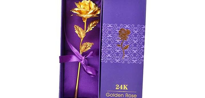 Kærlighed belagt med guld . Vis din kærlighed med en smuk 25 cm lang rose dyppet i 24 karat guld - leveres med ægthedsbevis og i smuk gaveæske.