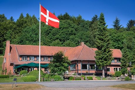 NYHED: Spar 40% på Sallingsund Færgekro - inkl. 5 retter og vinmenu