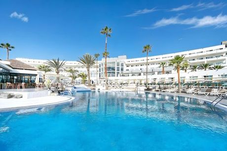 Spagna Fuerteventura - Labranda Golden Beach 4* - Adults only a partire da € 167,00. Relax e benessere in mezza pensione con vista sul mare
