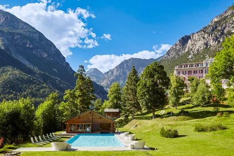 Italië Lombardije - QC Terme Grand Hotel Bagni Nuovi 5* vanaf € 126,00. Ontbijt, spatoegang en een droomuitzicht op de Alpen, vanaf 3 nachten